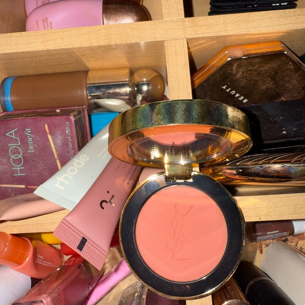 Yves Saint Laurent Blush - Peachy Nude - Picture 4 of 4